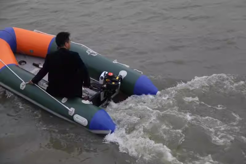 4-тактные подвесные двигатели  – обзор и цена Fishing Boat Outboard Motor